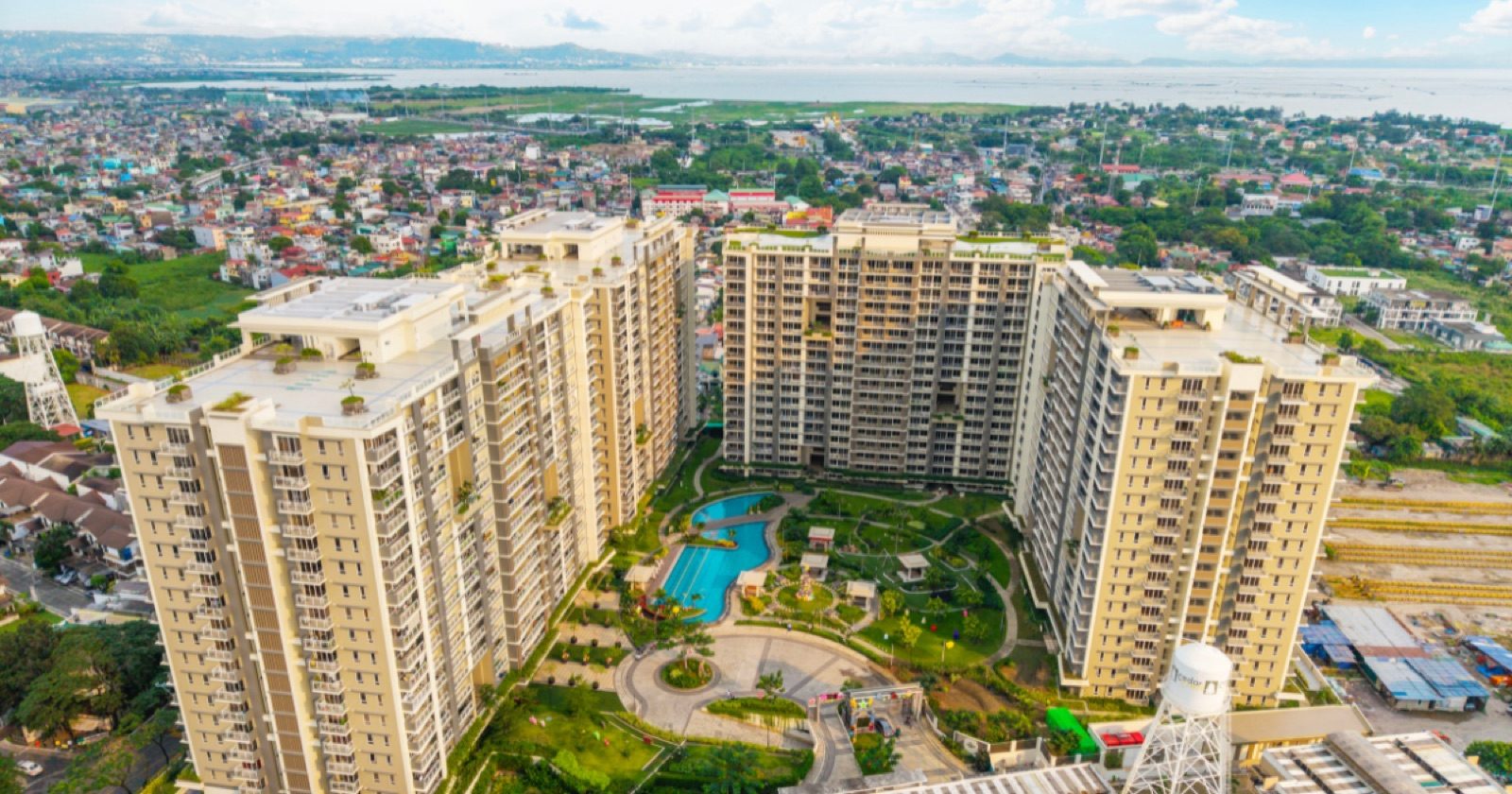 Alder Residences aerial view — RFO DMCI Homes community in Acacia Estates, Taguig